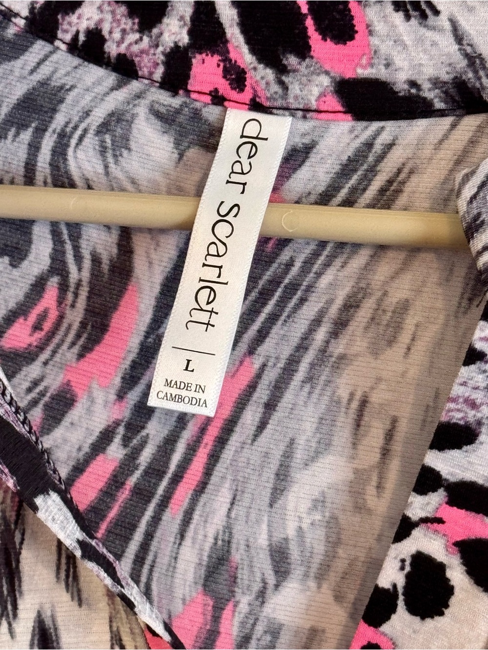 Women's V-Neck Animal Print Top in Black and Pink - Picture 2 of 5